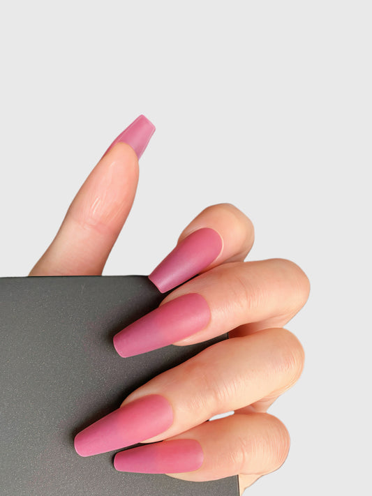 DUSKY ROSE-PRESS ON NAILS