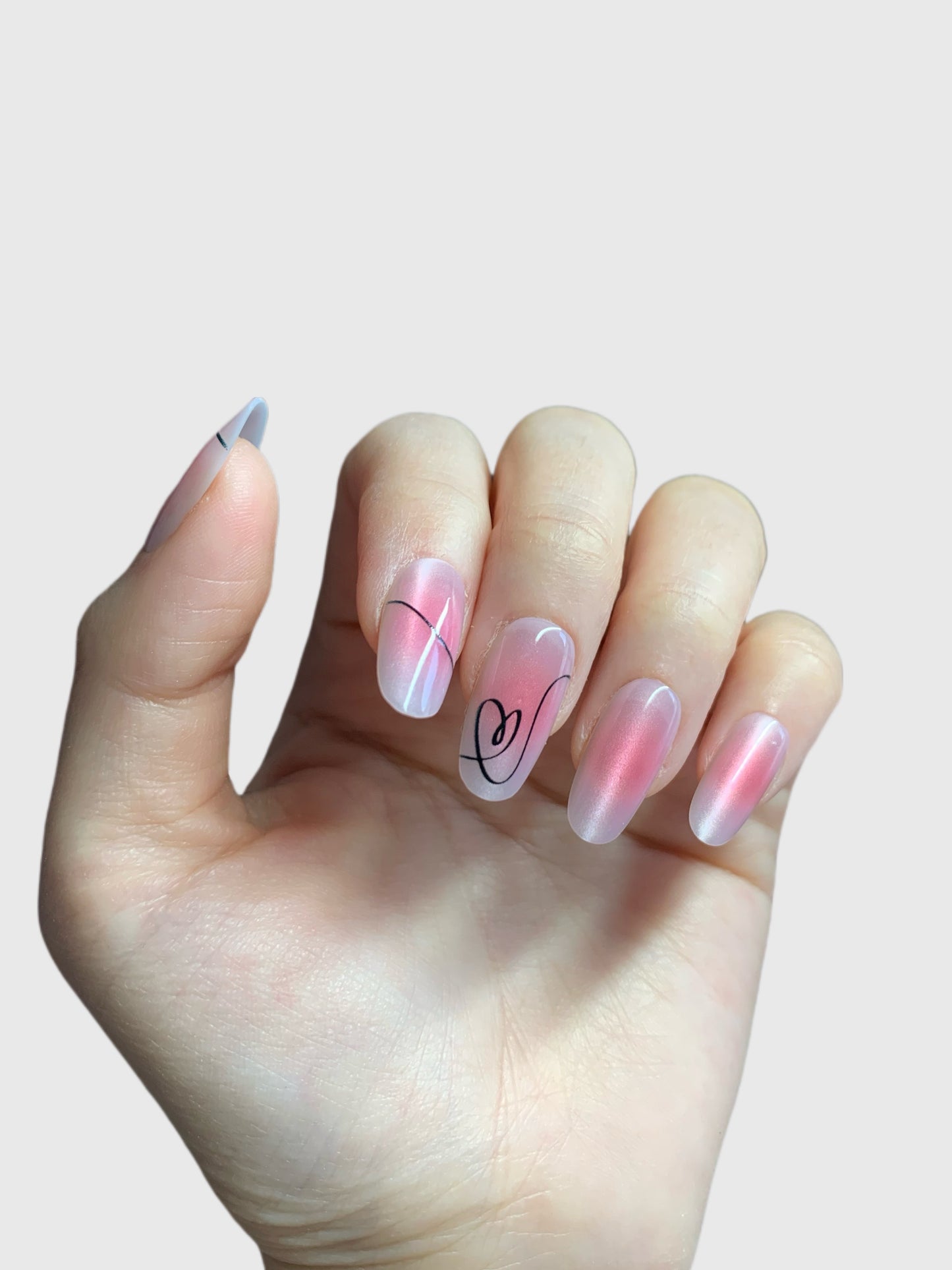 LOVE LINES-PRESS ON NAILS