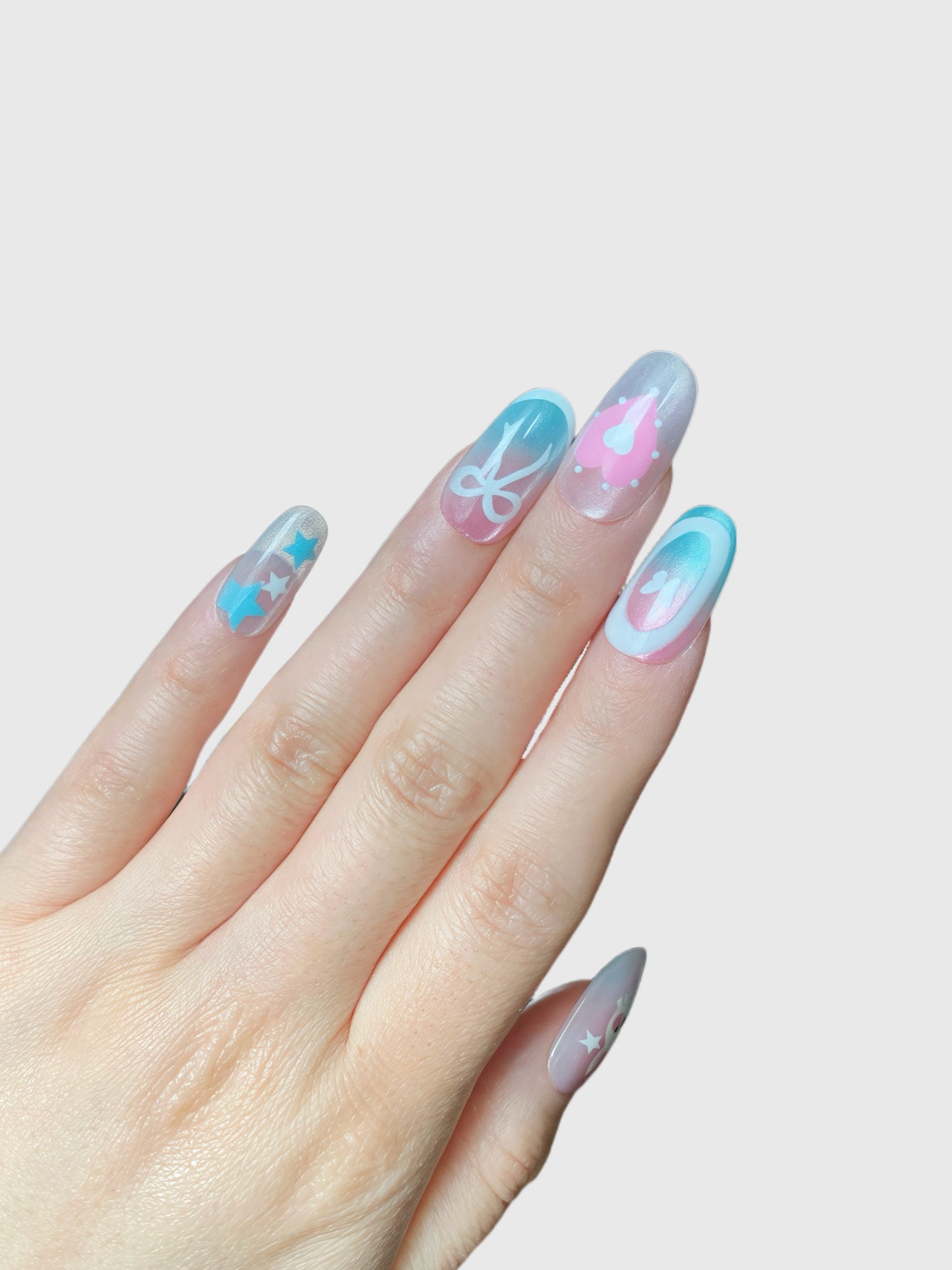 CELESTIAL CUTIE-PRESS ON NAILS