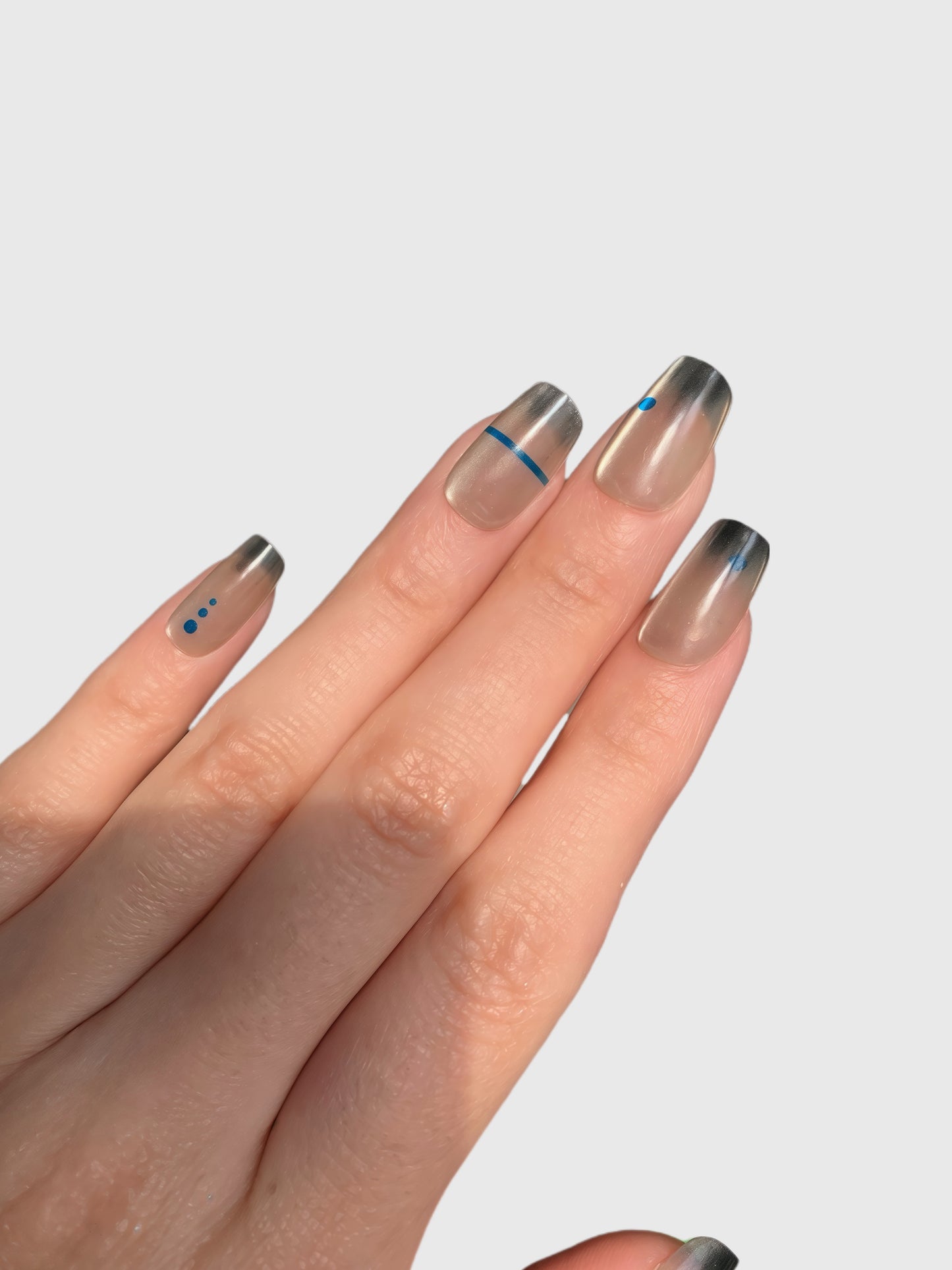 HALODOT-PRESS ON NAILS