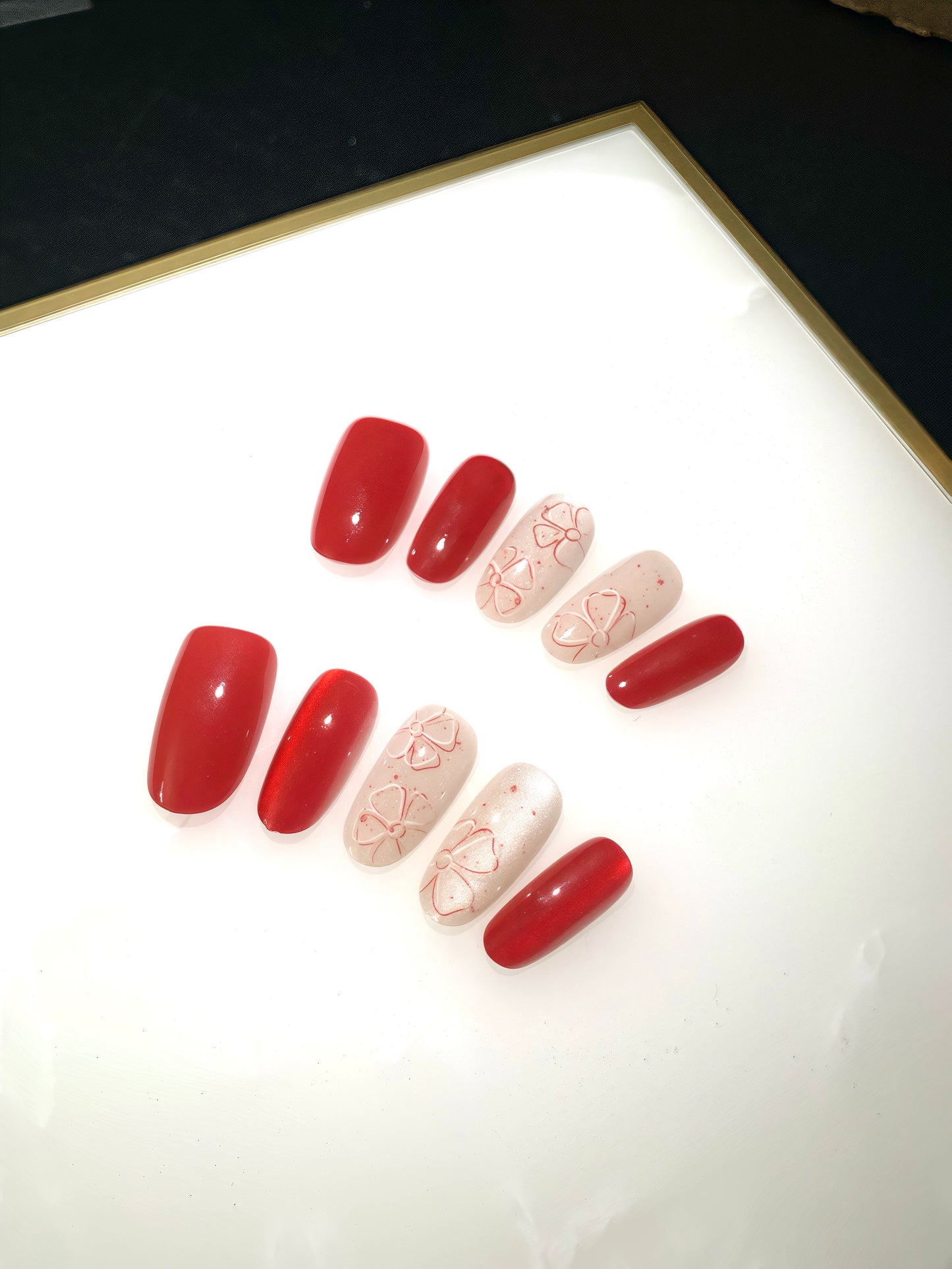 LOVE LETTER-PRESS ON NAILS