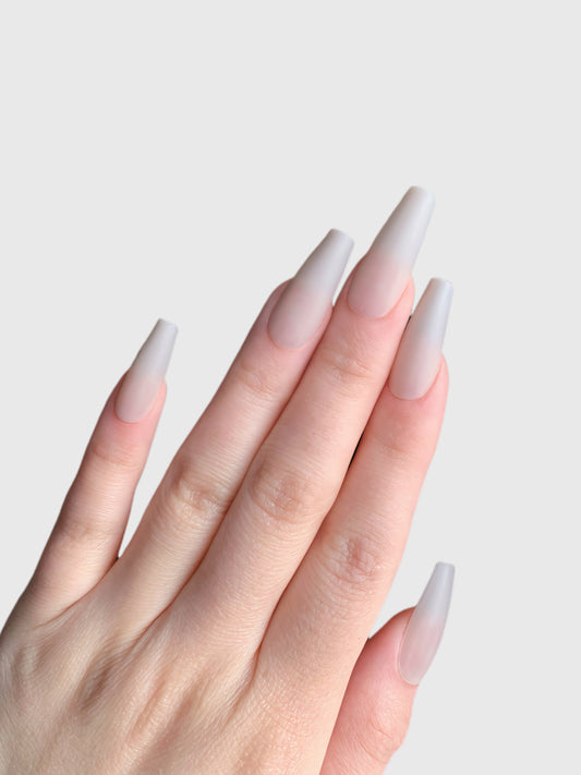 SOFT FADE-PRESS ON NAILS