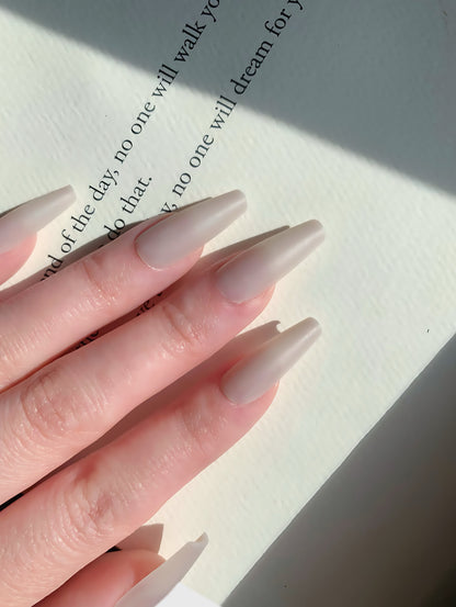 SOFT FADE-PRESS ON NAILS