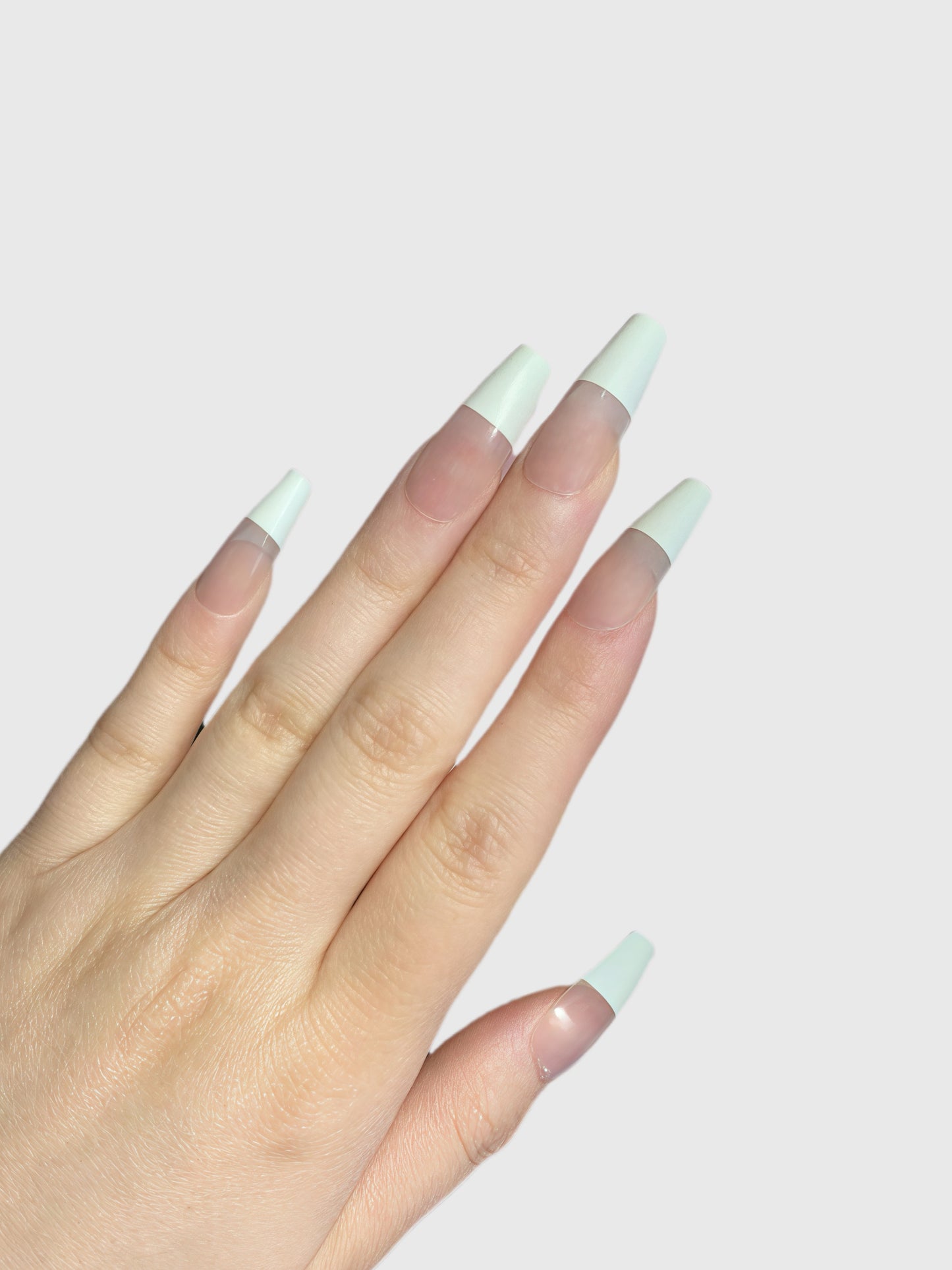 TIP OFF-PRESS ON NAILS