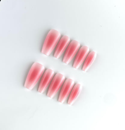 BLOOMING KISS-PRESS ON NAILS