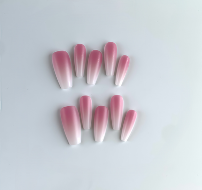 BLUSH FRENCH-PRESS ON NAILS